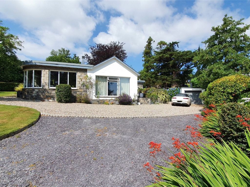2 bed bungalow for sale in Llanbedrog, Gwynedd LL53 Zoopla