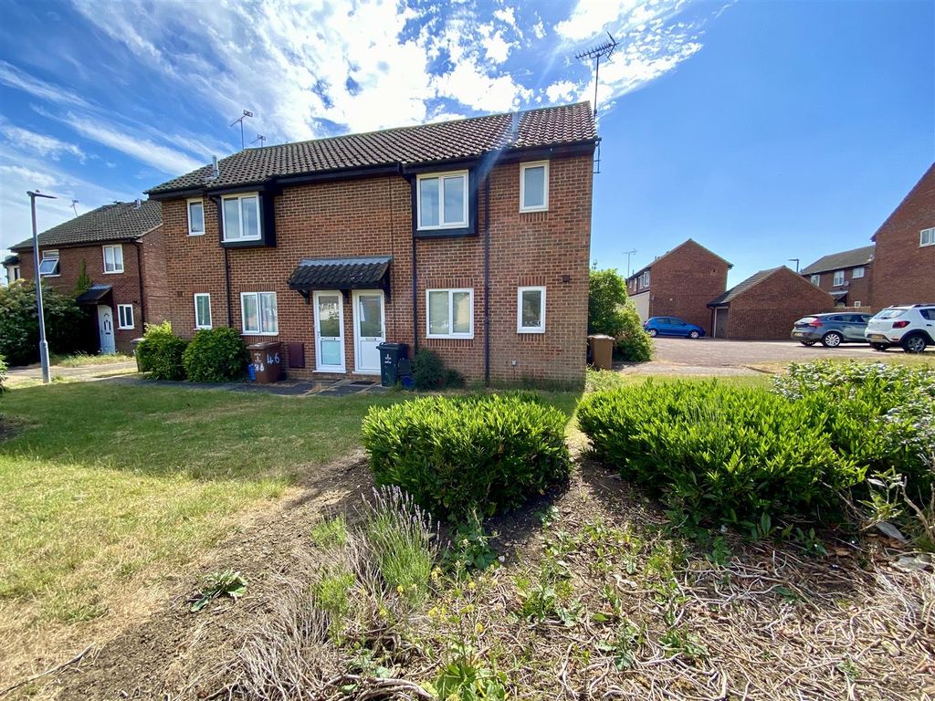 1 bed flat to rent in Parishes Mead, Stevenage SG2, £950 pcm Zoopla