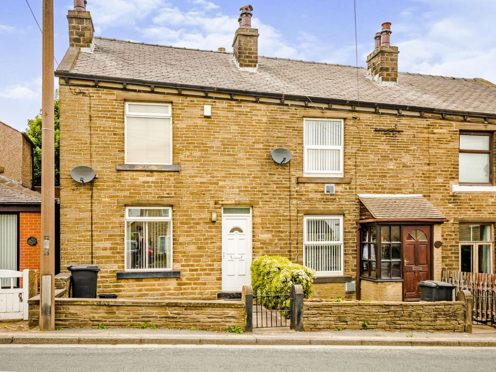 2 bed terraced house for sale in Lindley Moor Road, Fixby, Huddersfield