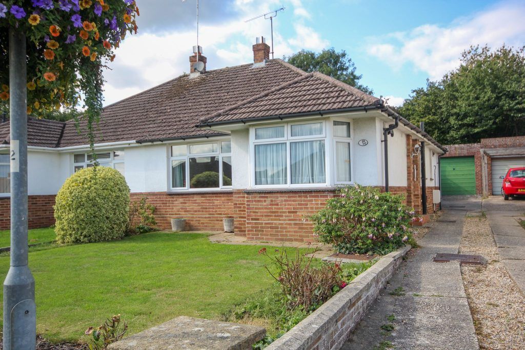 2 bed semidetached bungalow for sale in Kenmore Drive, Yeovil
