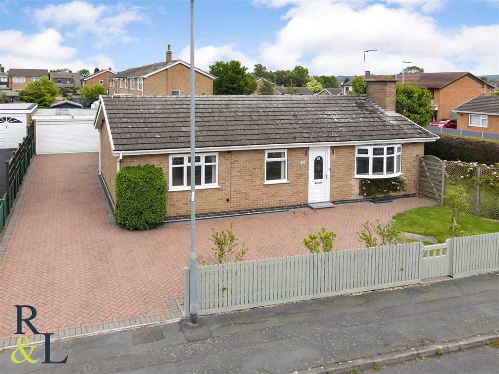 3 bed detached bungalow for sale in Ashland Drive, Ravenstone