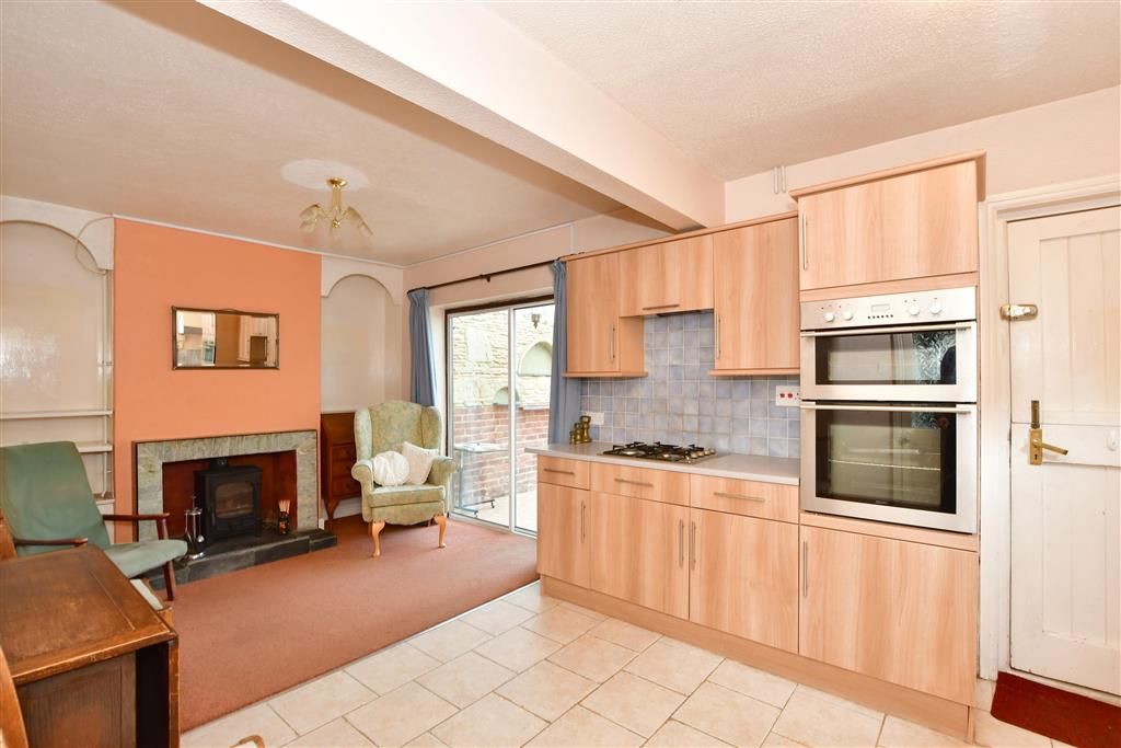 3 bed end terrace house for sale in Great Preston Road, Ryde, Isle Of