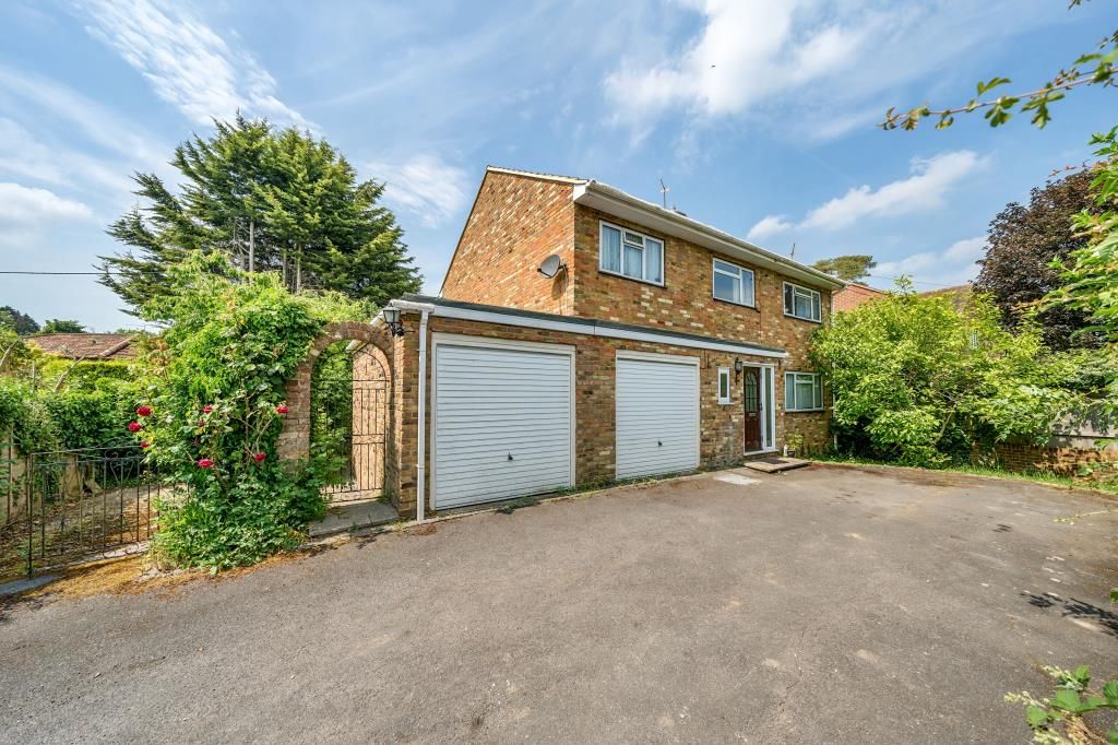 4 bed detached house for sale in Walters Ash, High