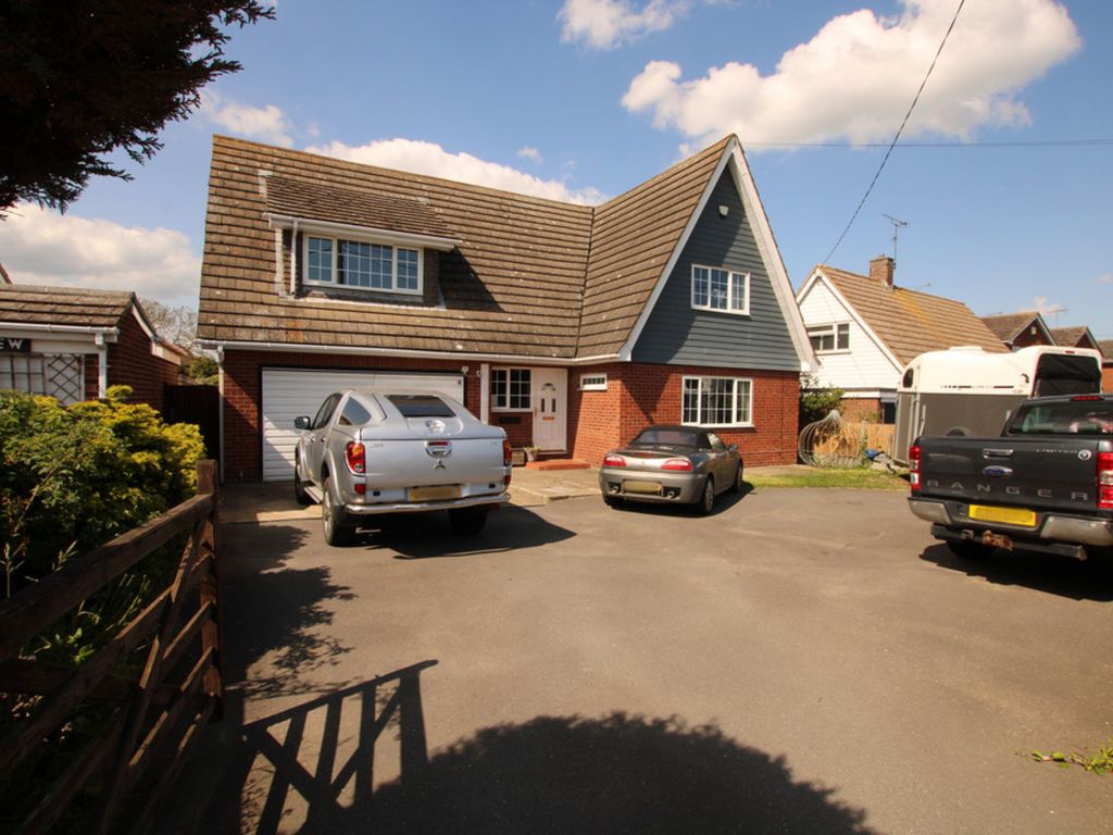 5 bed detached house for sale in Steeple Road, Mayland CM3 Zoopla