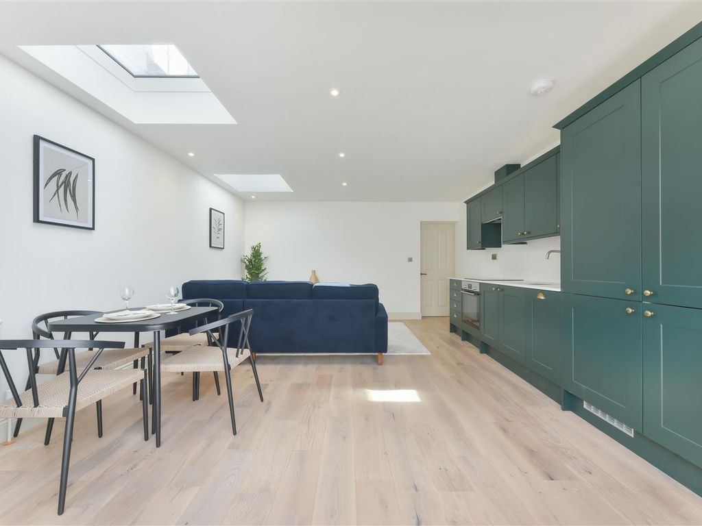 2 bed flat for sale in Quicks Road, London SW19, £600,000 Zoopla