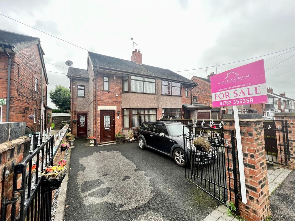 3 bed semidetached house for sale in Stuart Avenue, Draycott, StokeOn