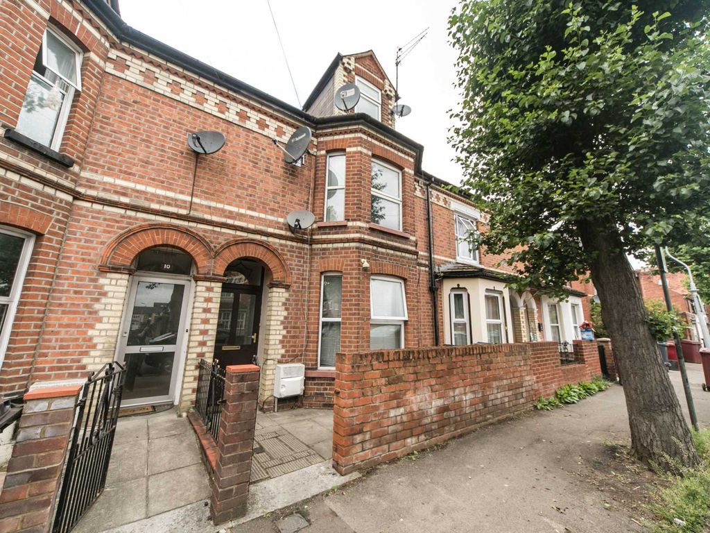 6 bed terraced house for sale in Wantage Road, Reading RG30 Zoopla