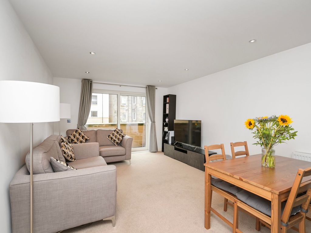 2 bed flat for sale in 1/6 Hatters Lane, Broughton, Edinburgh EH7, £