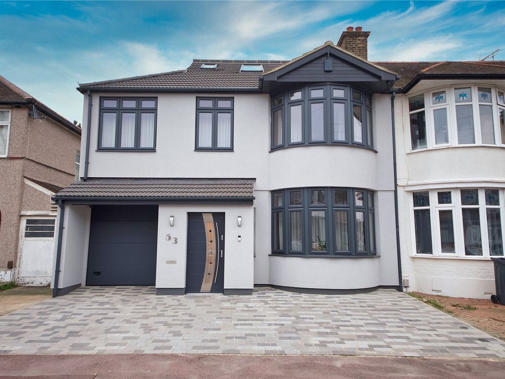 5 bed end terrace house for sale in Beccles Drive, Barking, Essex IG11