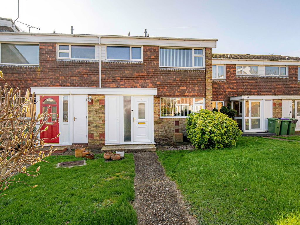 3 bed terraced house for sale in Lynwood, Folkestone CT19, £365,000