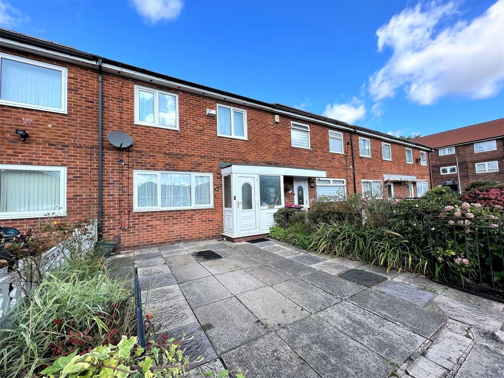 3 bed terraced house for sale in Mellor Street, Eccles M30, £180,000 Zoopla