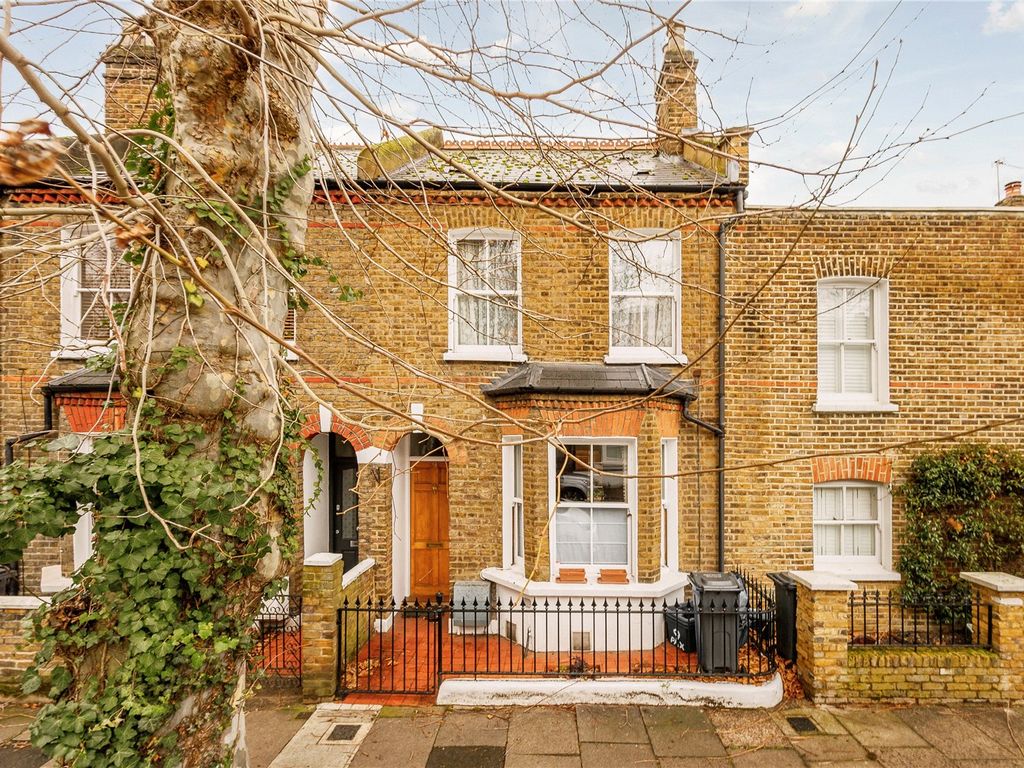 2 bed terraced house for sale in Paxton Road, London W4, £800,000 Zoopla