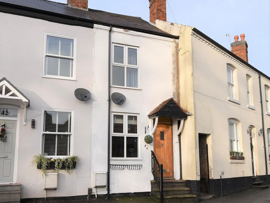 3 bed terraced house to rent in Church Street, Burbage, Hinckley LE10
