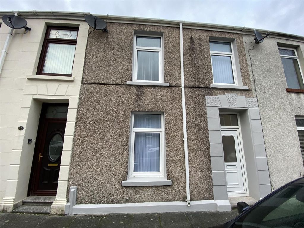 3 bed terraced house for sale in Pemberton Street, Llanelli SA15, £
