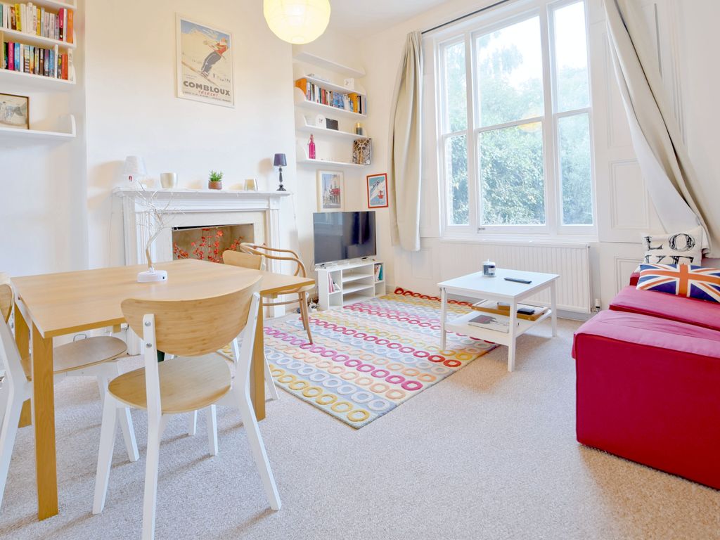 1 bed flat for sale in Highgate Road, Kentish Town, London NW5, £
