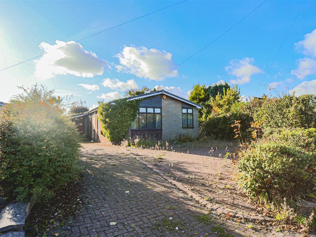 2 bed bungalow for sale in Hardy Mill Road, Harwood, Bolton BL2, £