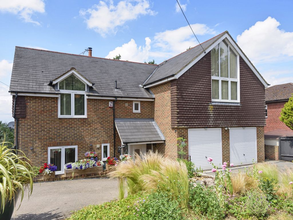 4 bed detached house for sale in Telegraph Hill, Higham, Rochester ME3