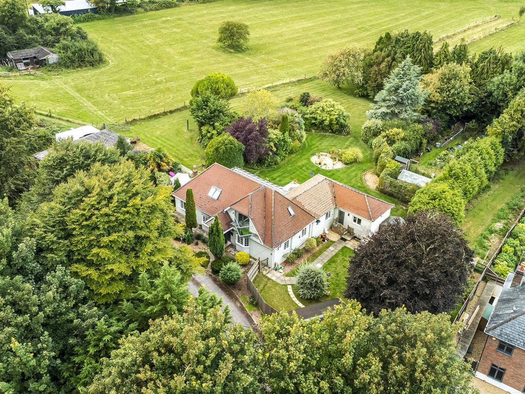 5 bed country house for sale in Wareham Road, Owermoigne, Dorchester