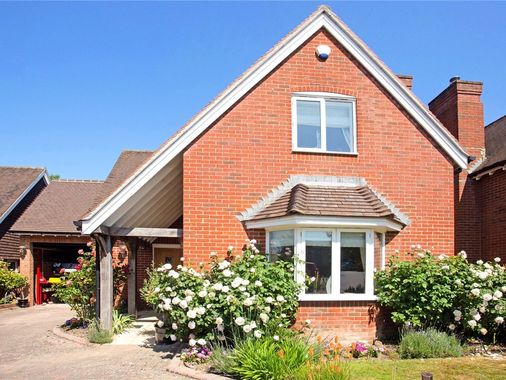 3 bed detached house for sale in Princess Court, Kings Worthy