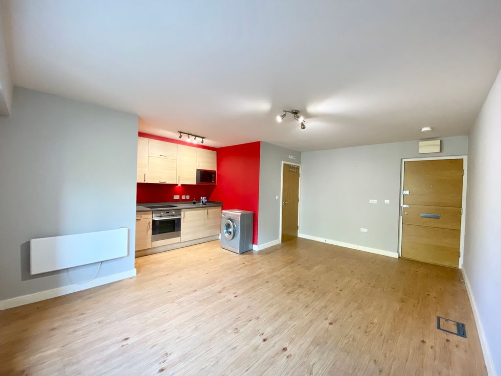 Studio to rent in Beaufort Park, Heritage Avenue, Colindale NW9, £1,200