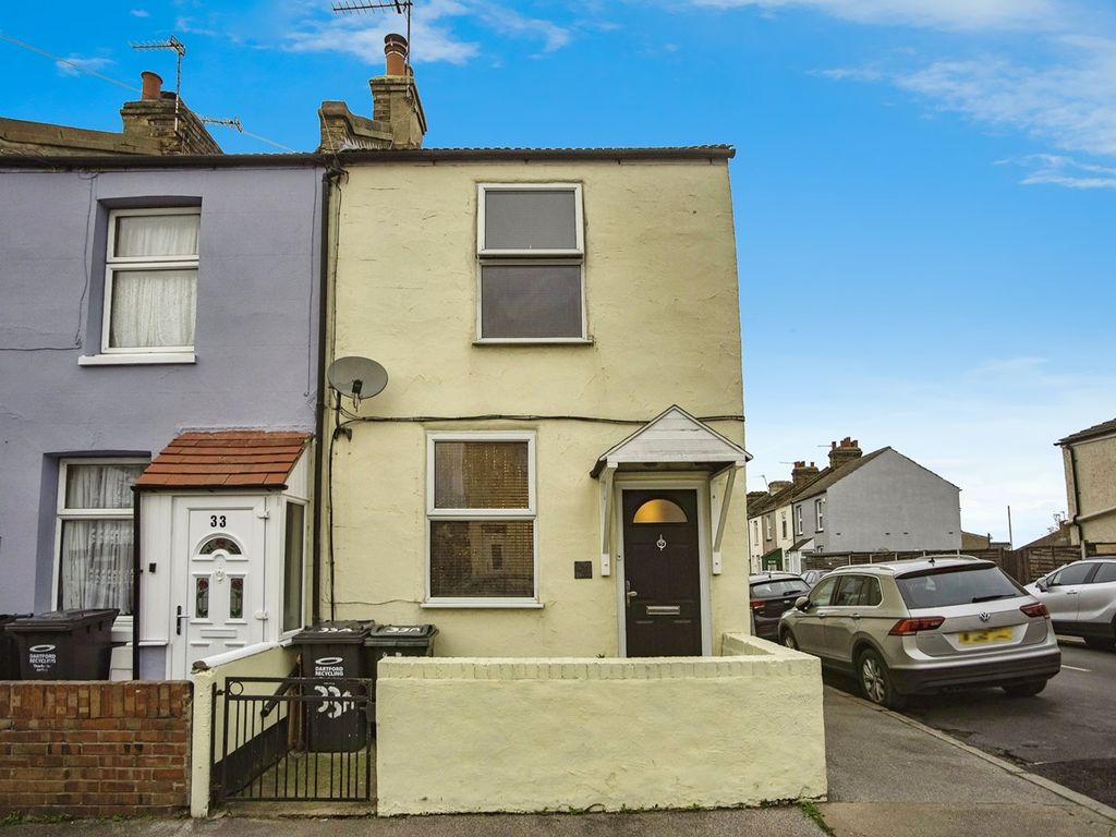 3 bed end terrace house for sale in Carlisle Road, Dartford DA1, £