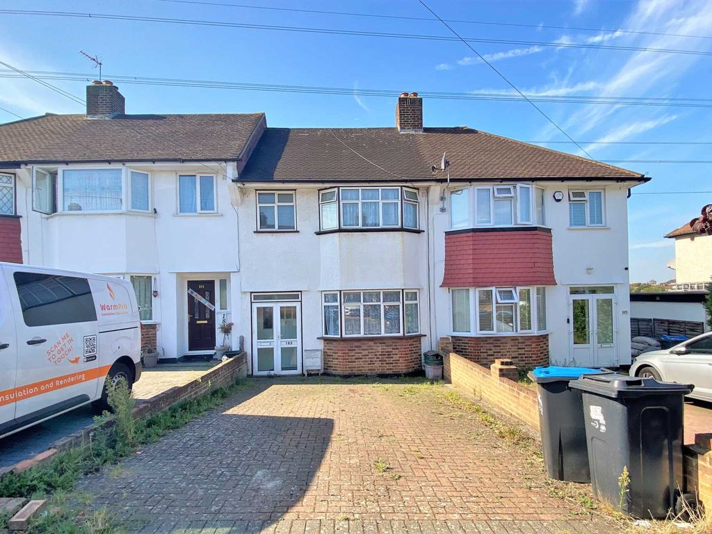 3 bed terraced house for sale in Lynmouth Avenue, Morden SM4, £475,000