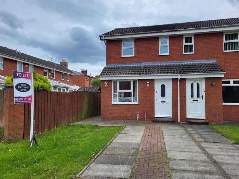 2 bed semidetached house to rent in Cherrytree Court, Bedlington NE22