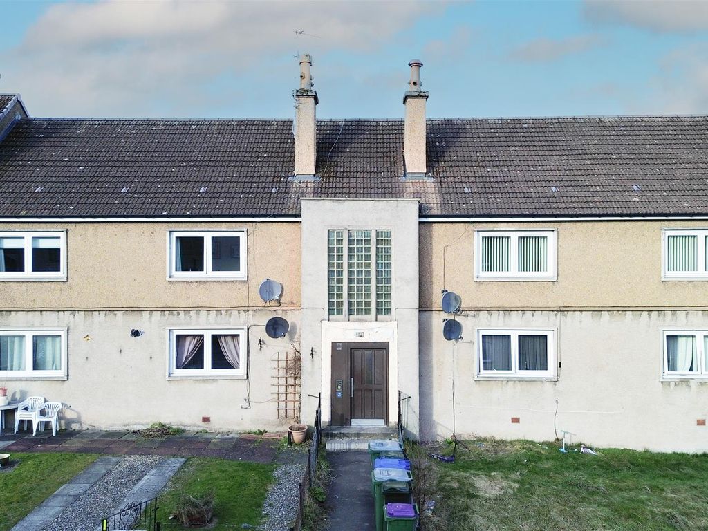 2 bed flat for sale in Rannoch Road, Perth PH1, £87,950 Zoopla