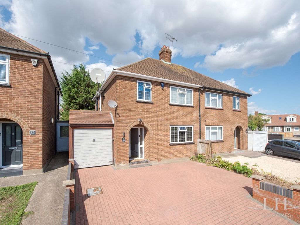 3 bed semidetached house for sale in Derby Avenue, Upminster RM14 Zoopla