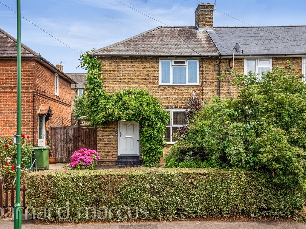 3 bed end terrace house for sale in Halesowen Road, Morden SM4, £