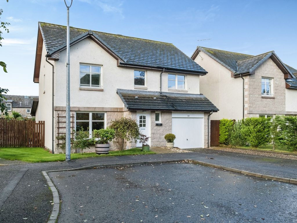 5 bed detached house for sale in Park, Inverness IV3, £335,000