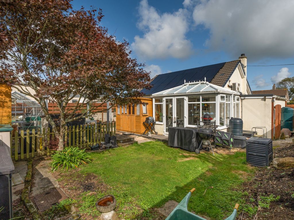 3 bed bungalow for sale in Hayle Road, Leedstown, Hayle, Cornwall TR27, £315,000 Zoopla