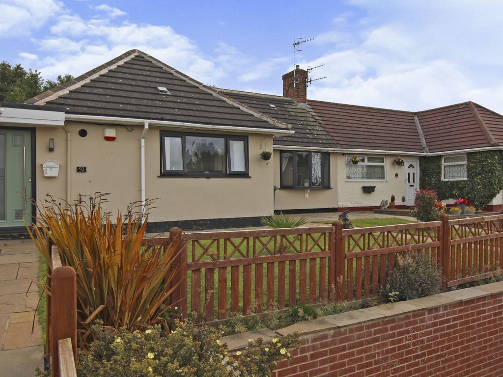 3 bed terraced bungalow for sale in Sycamore Road, Hollingwood
