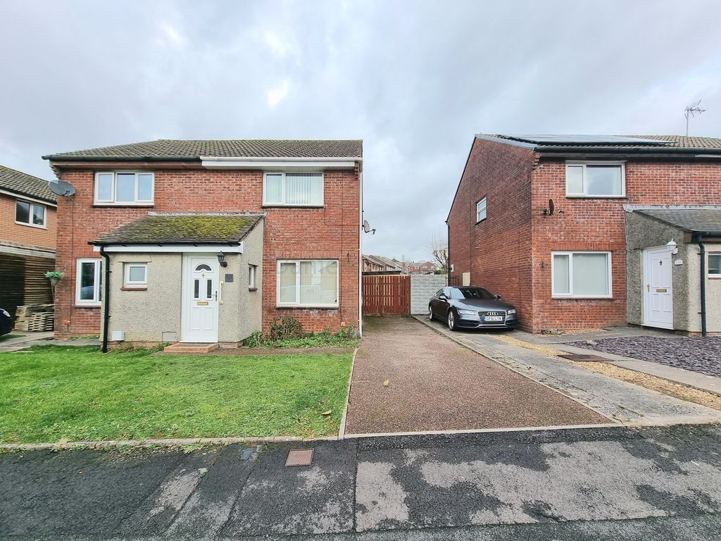 2 bed semidetached house for sale in The Spinney, Brackla, Bridgend