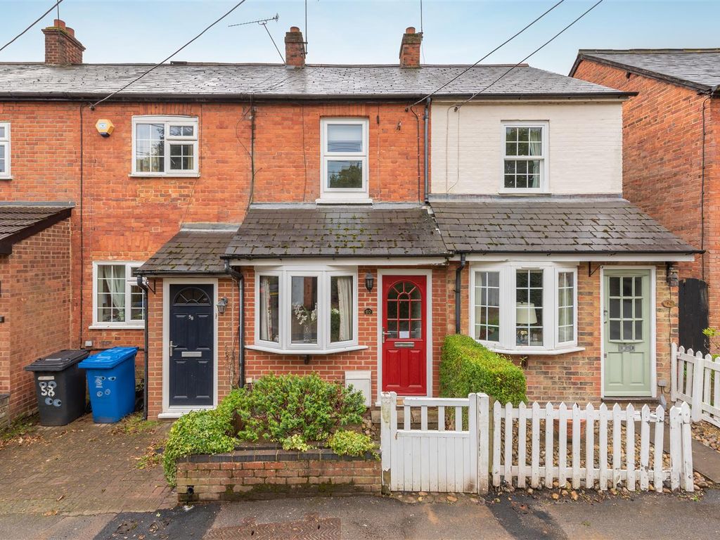 2 bed cottage for sale in Beech Hill Road, Sunningdale, Ascot SL5, £