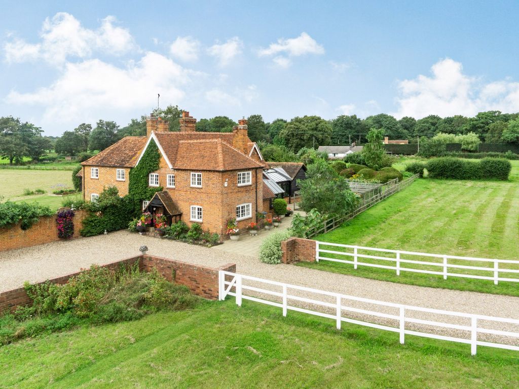 4 bed detached house for sale in Westley Mill, Binfield, Bracknell