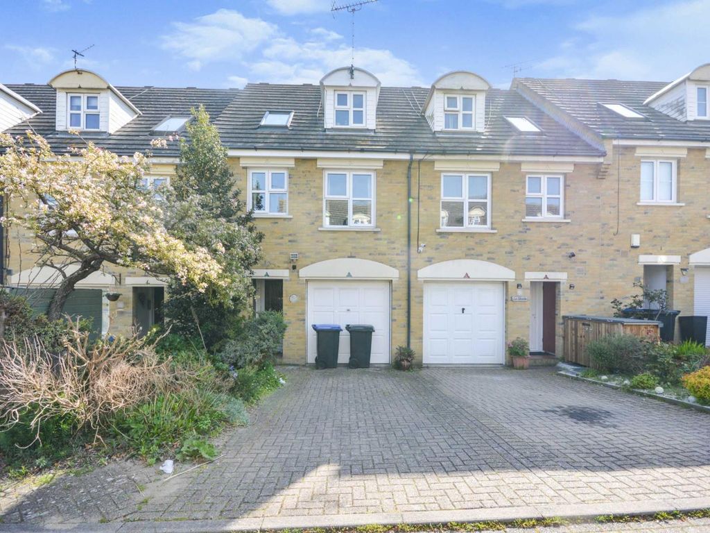 3 bed terraced house for sale in Vale Place, Ramsgate, Kent CT11 Zoopla
