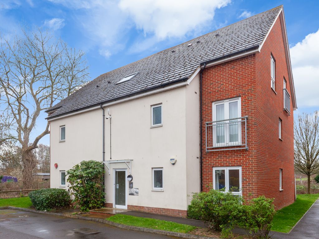 2 bed flat for sale in Gordon Woodward Way, Oxford OX1 Zoopla