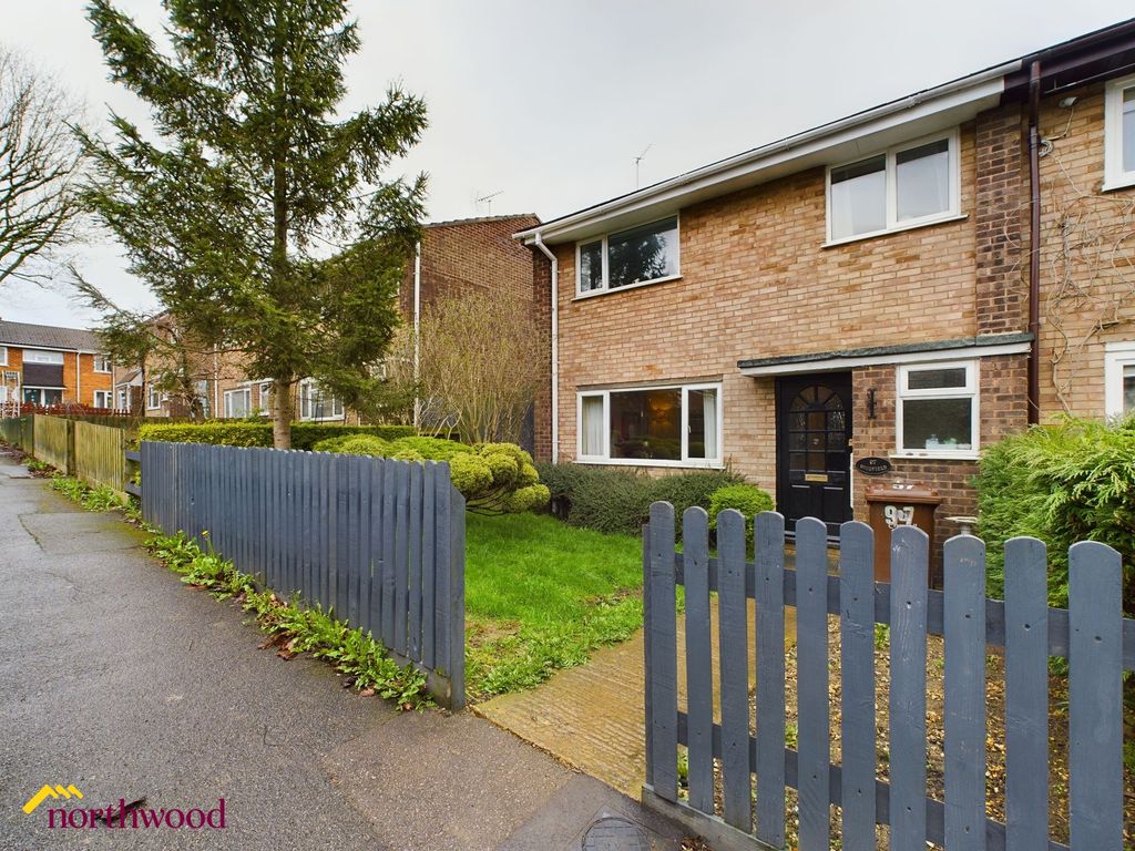 3 bed semidetached house for sale in Woodfield, Banbury OX16 Zoopla
