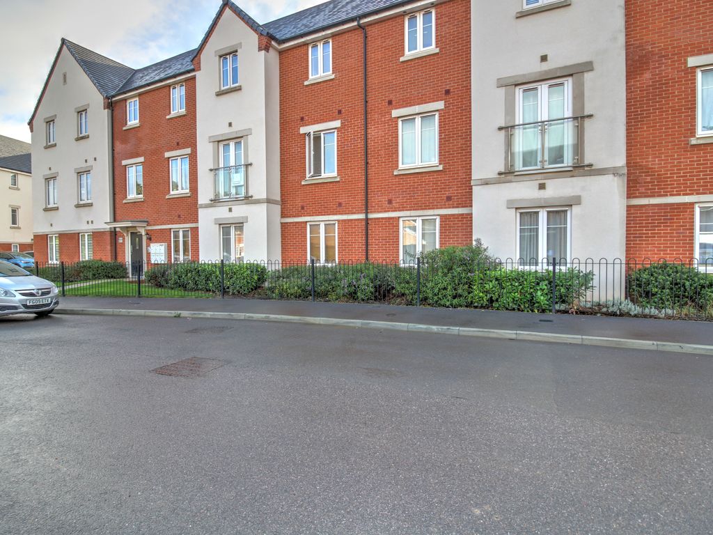 Cornwell Avenue, Crawley RH10