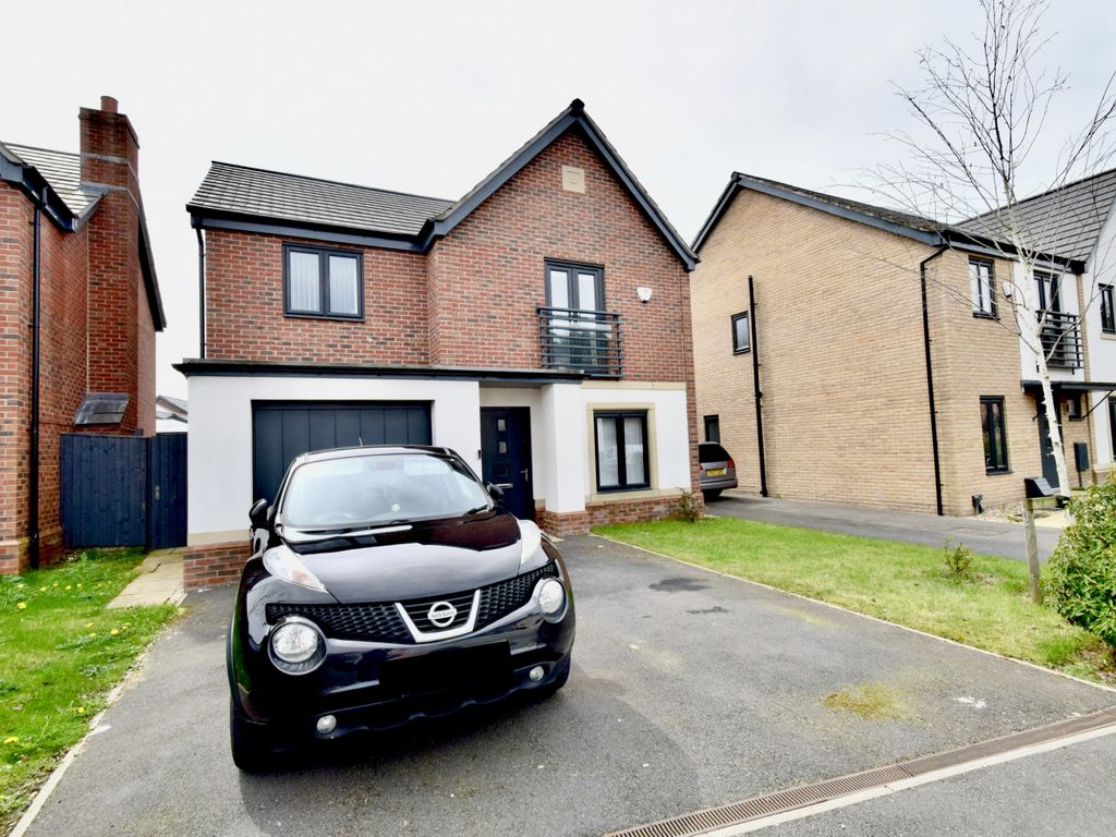 4 bed detached house for sale in Deacon Road, Leicester LE4 Zoopla