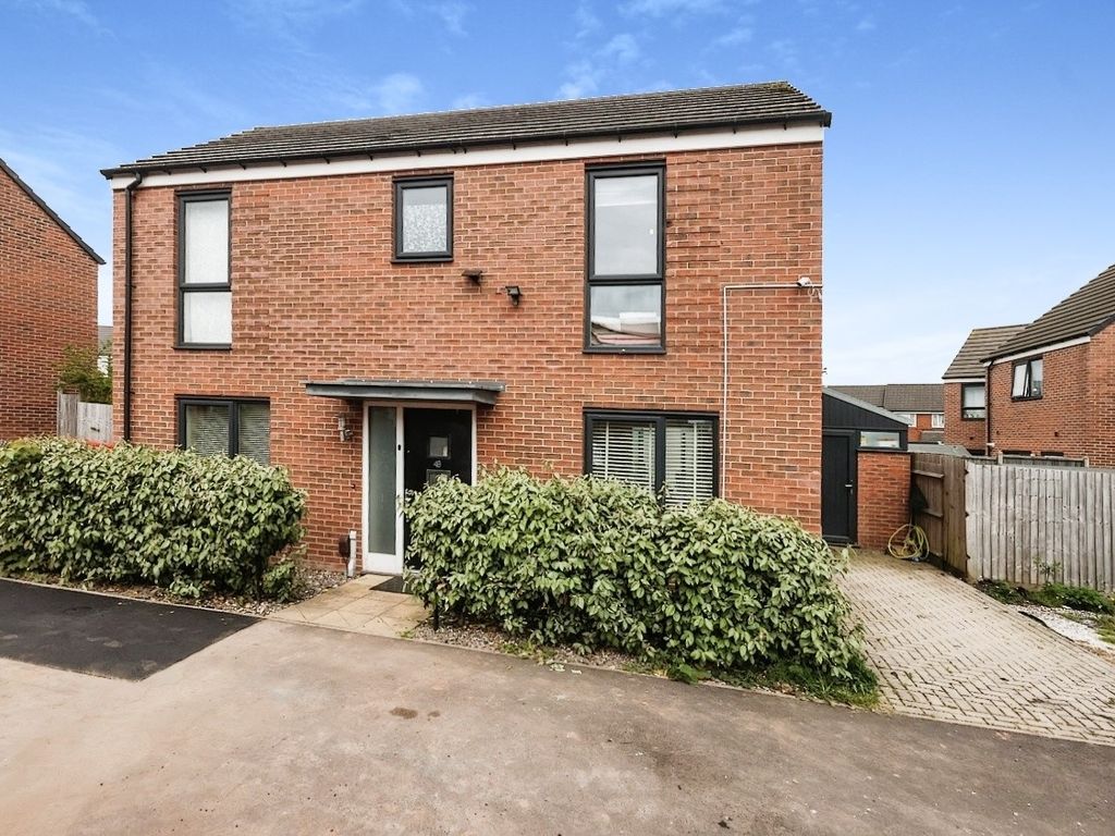 3 bed detached house for sale in Lower Beeches Road, Northfield