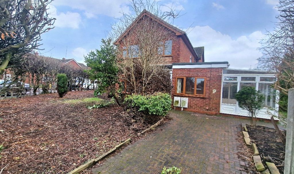 3 bed semidetached house for sale in Blockley Road, Bedworth