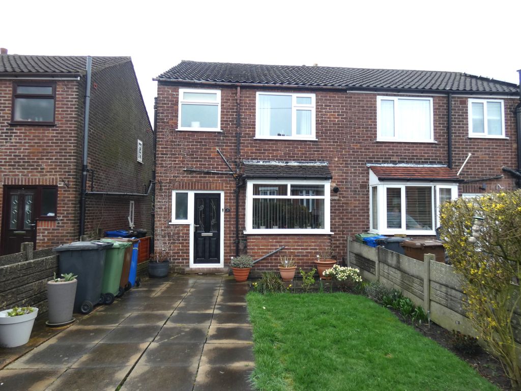2 bed semidetached house to rent in Baxter Street, Standish, Wigan WN6