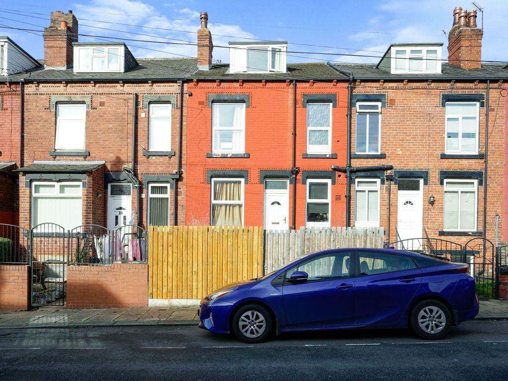 Clifton Avenue, Leeds LS9  