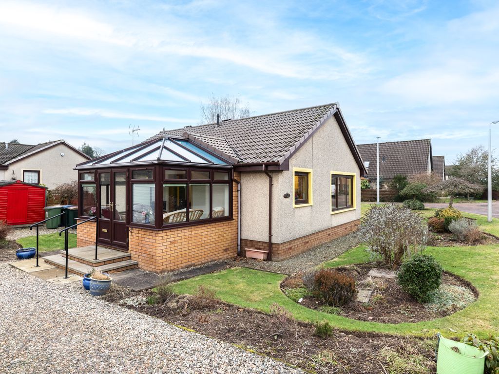 2 bed detached bungalow for sale in 16 Croft Road, Auchterarder PH3, £
