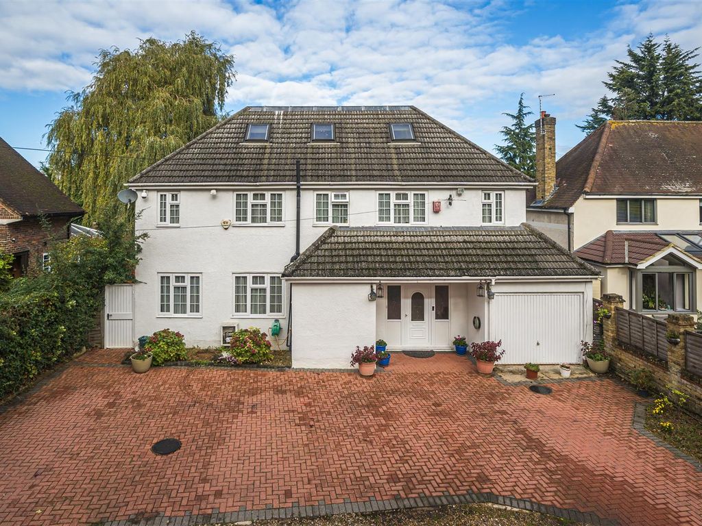 6 bed detached house for sale in Sweetcroft Lane, Hillingdon, Uxbridge