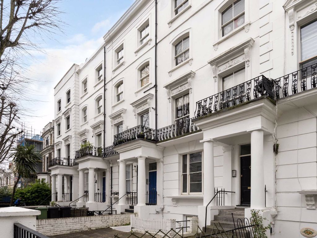 2 bed flat to rent in Moorhouse Road, London W2 Zoopla
