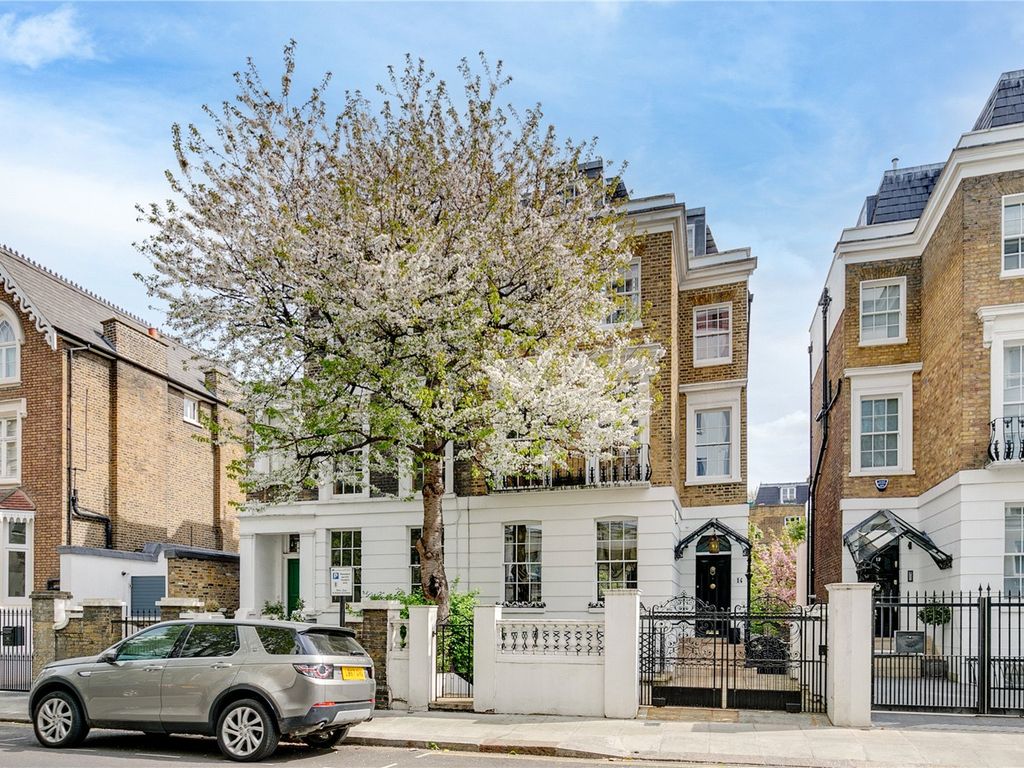 4 bed semidetached house for sale in Hereford Road, Notting Hill