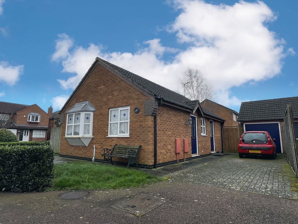 2 bed detached bungalow for sale in Plough Lane, Newborough, Peterborough PE6, £245,000 Zoopla